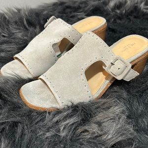 Rag and Bone slides